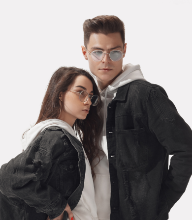 Imagen de Shop - Pareja vistiendo de vachero